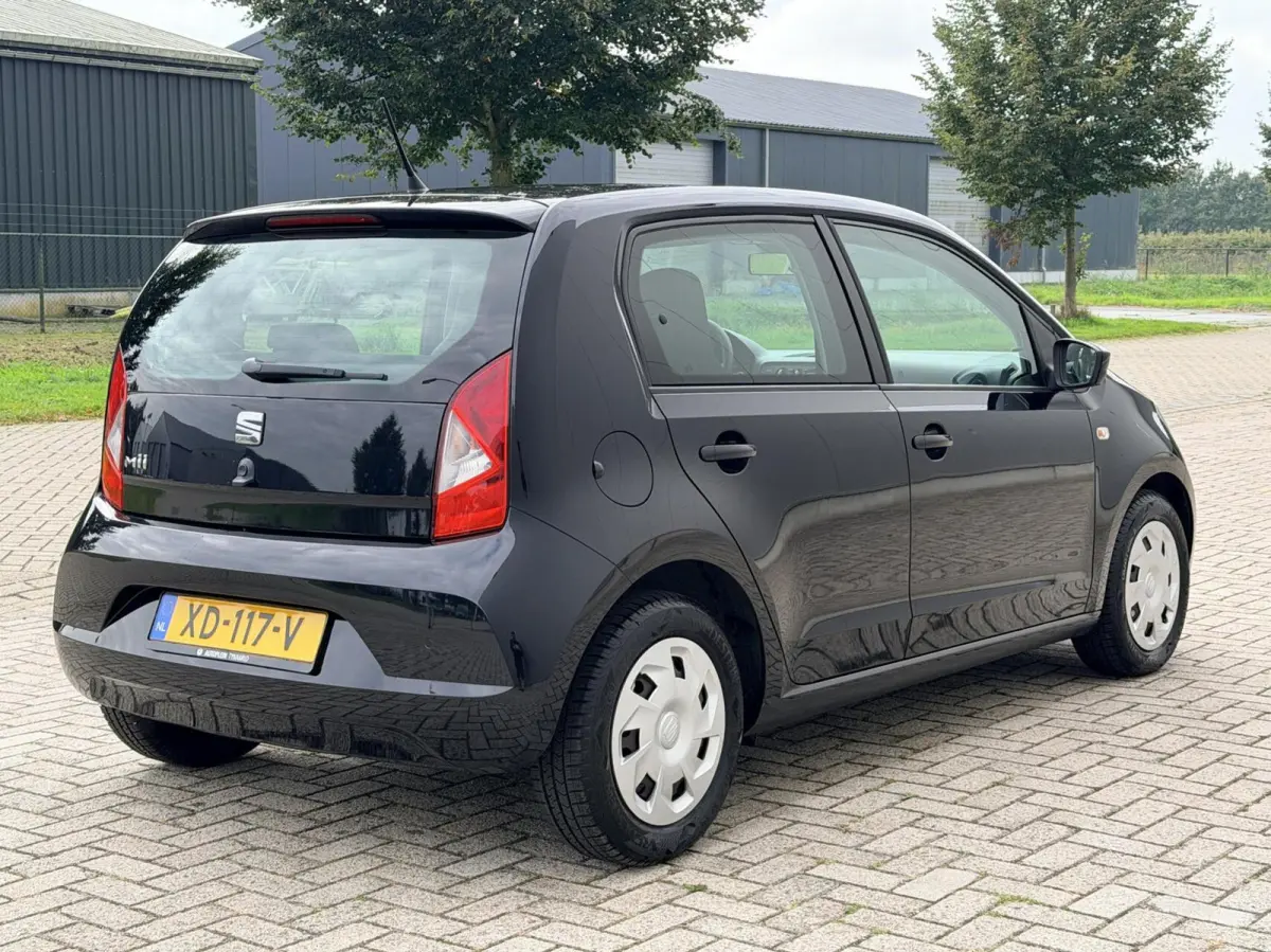 1.0 Style Intense *Airco*Cruise|5drs|PDC|NL Auto