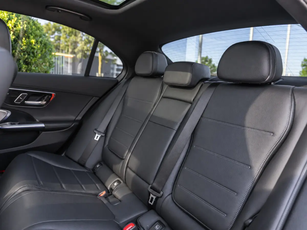 C300e AMG|PANO|BURMESTER|MASSAGE|360°|18''