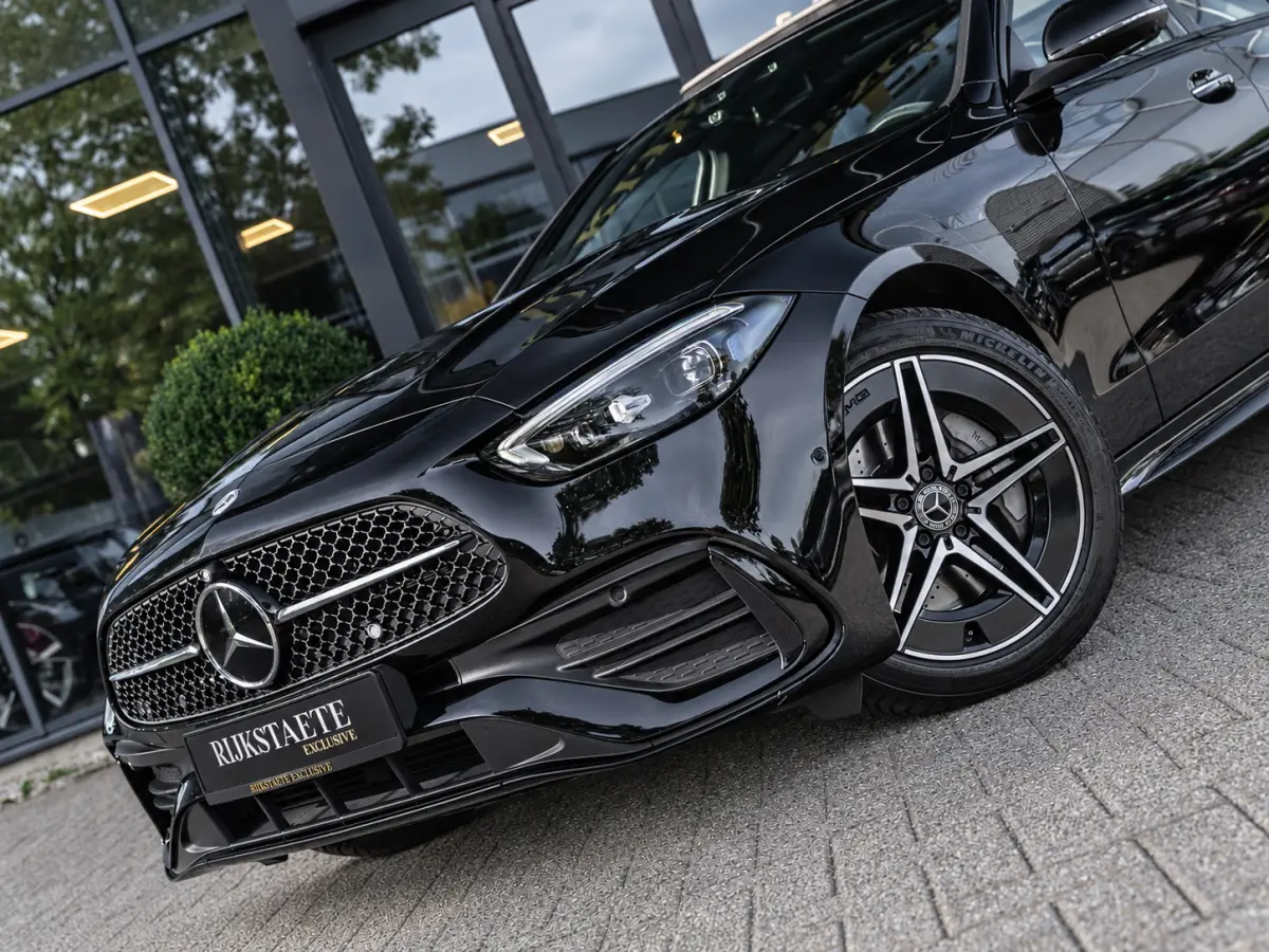 C300e AMG|PANO|BURMESTER|MASSAGE|360°|18''