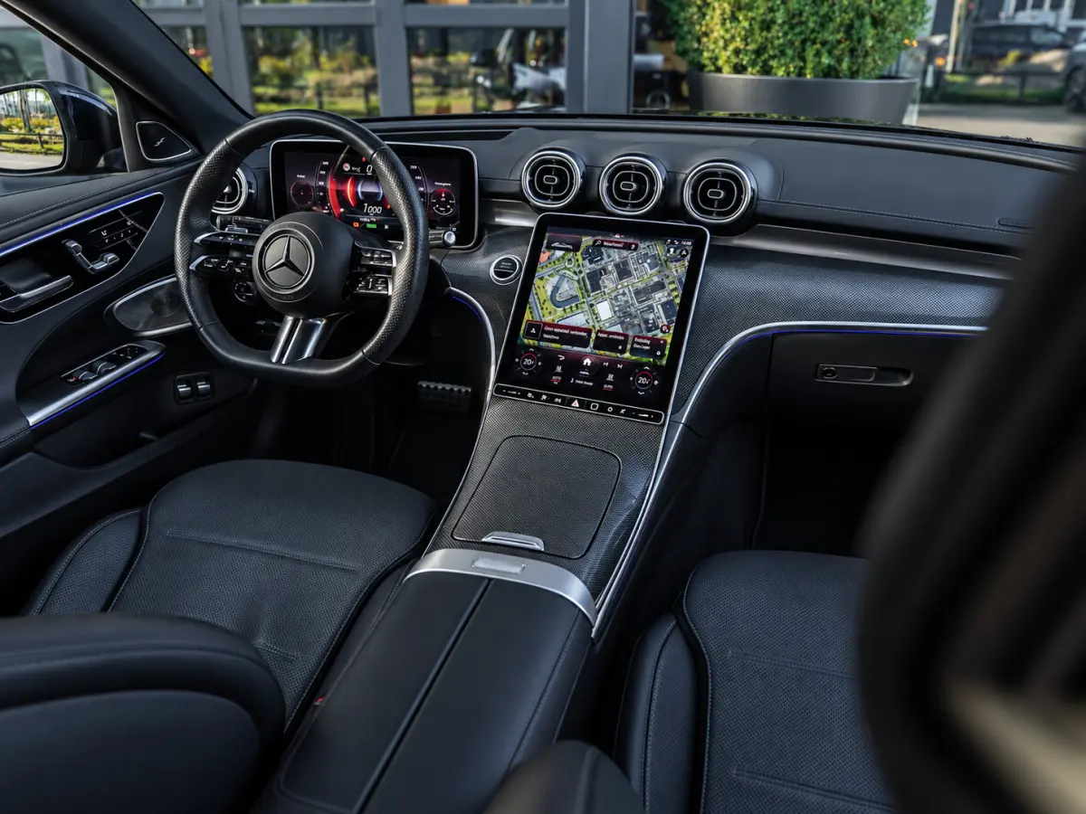 C300e AMG|PANO|BURMESTER|MASSAGE|360°|18''