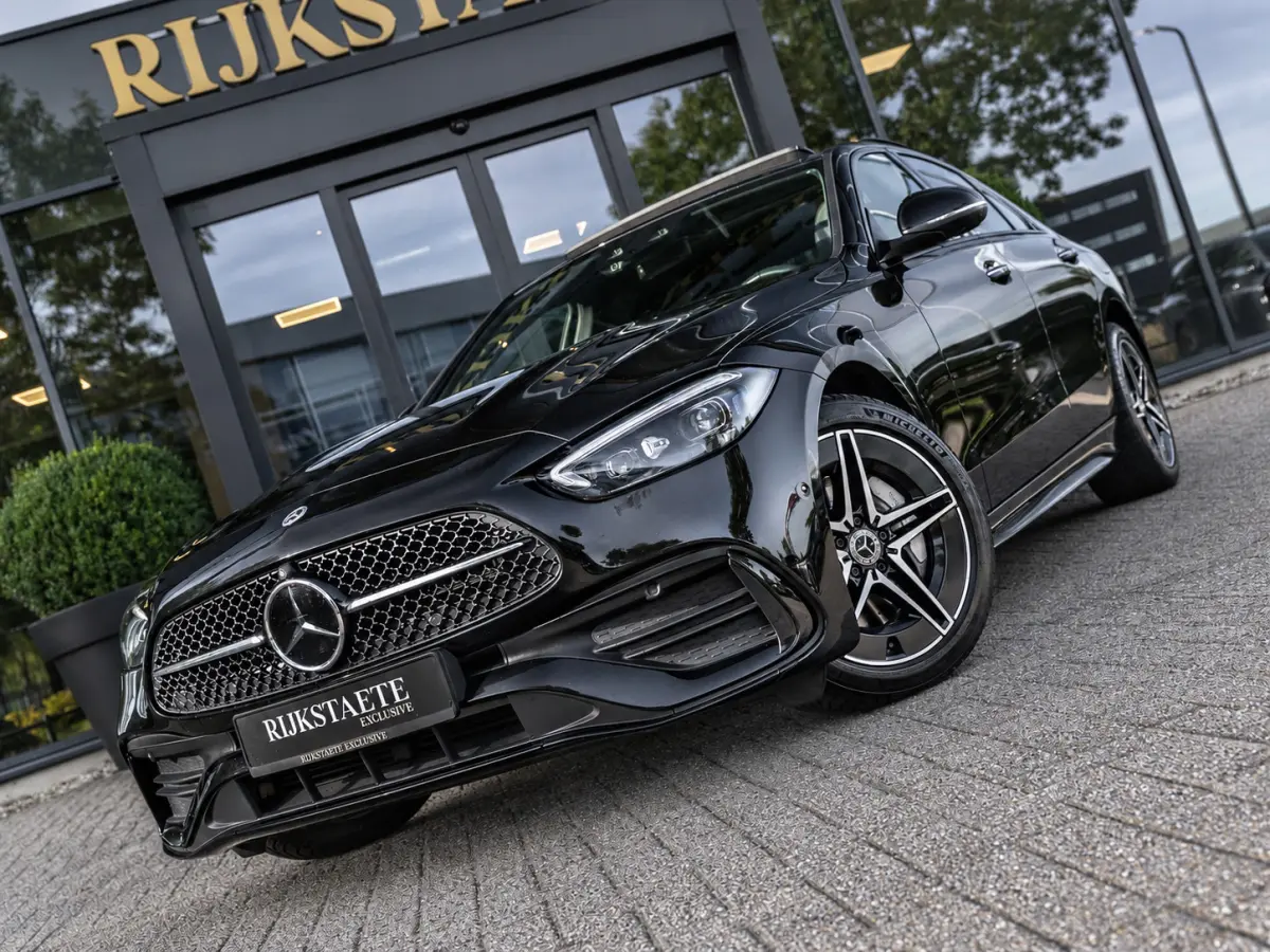 C300e AMG|PANO|BURMESTER|MASSAGE|360°|18''