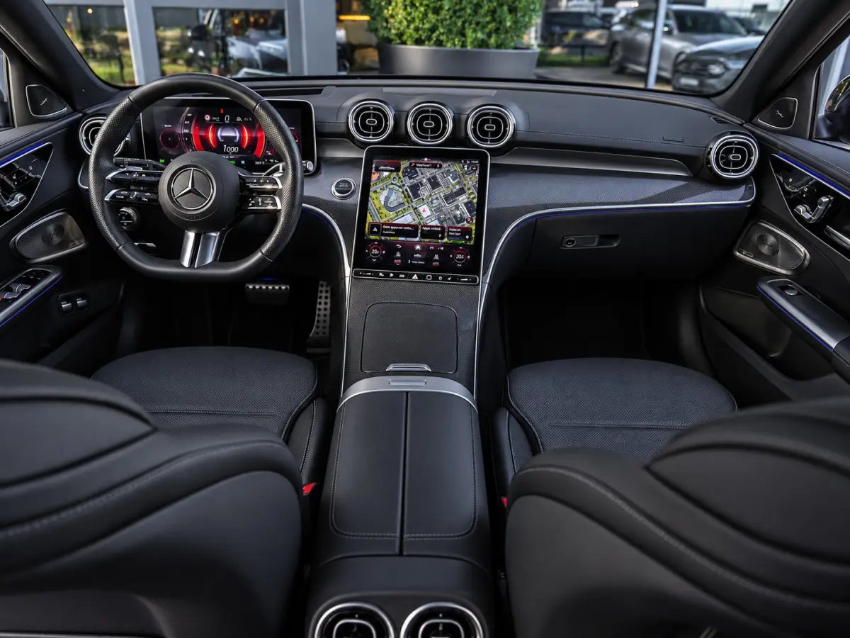 C300e AMG|PANO|BURMESTER|MASSAGE|360°|18''