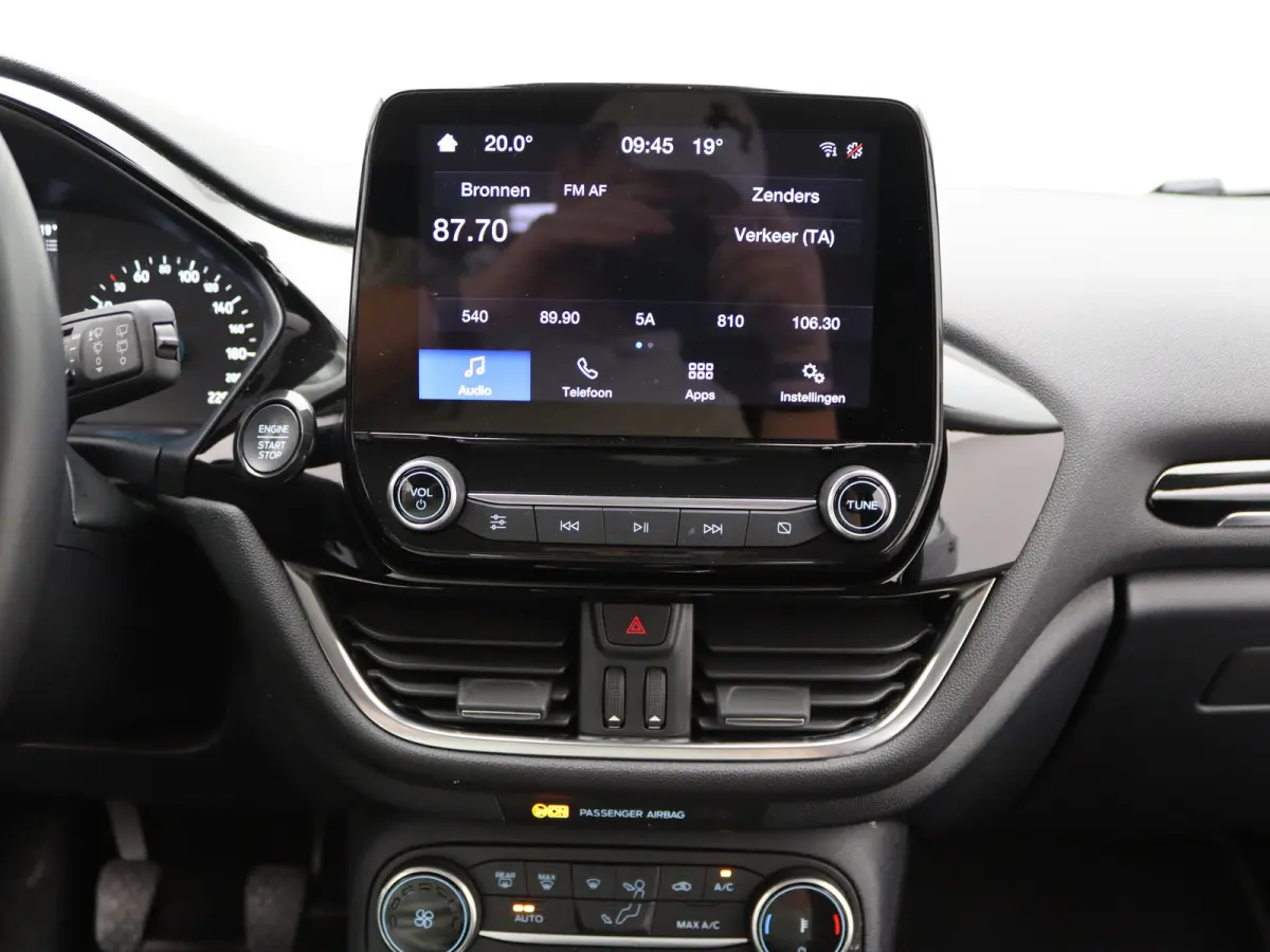 1.0 EcoBoost Hybrid Titanium | Airco (automatisch) | Boordcomputer | Cruise control