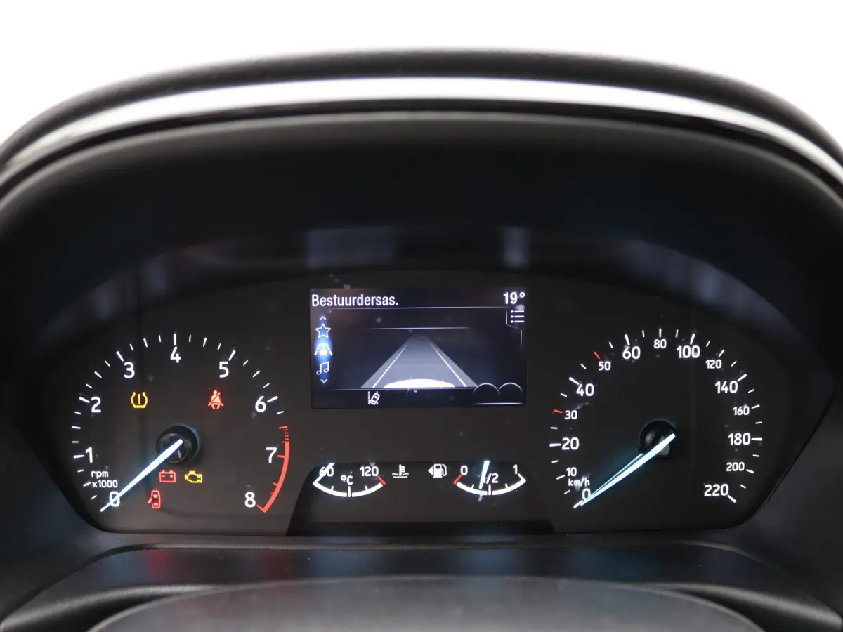 1.0 EcoBoost Hybrid Titanium | Airco (automatisch) | Boordcomputer | Cruise control