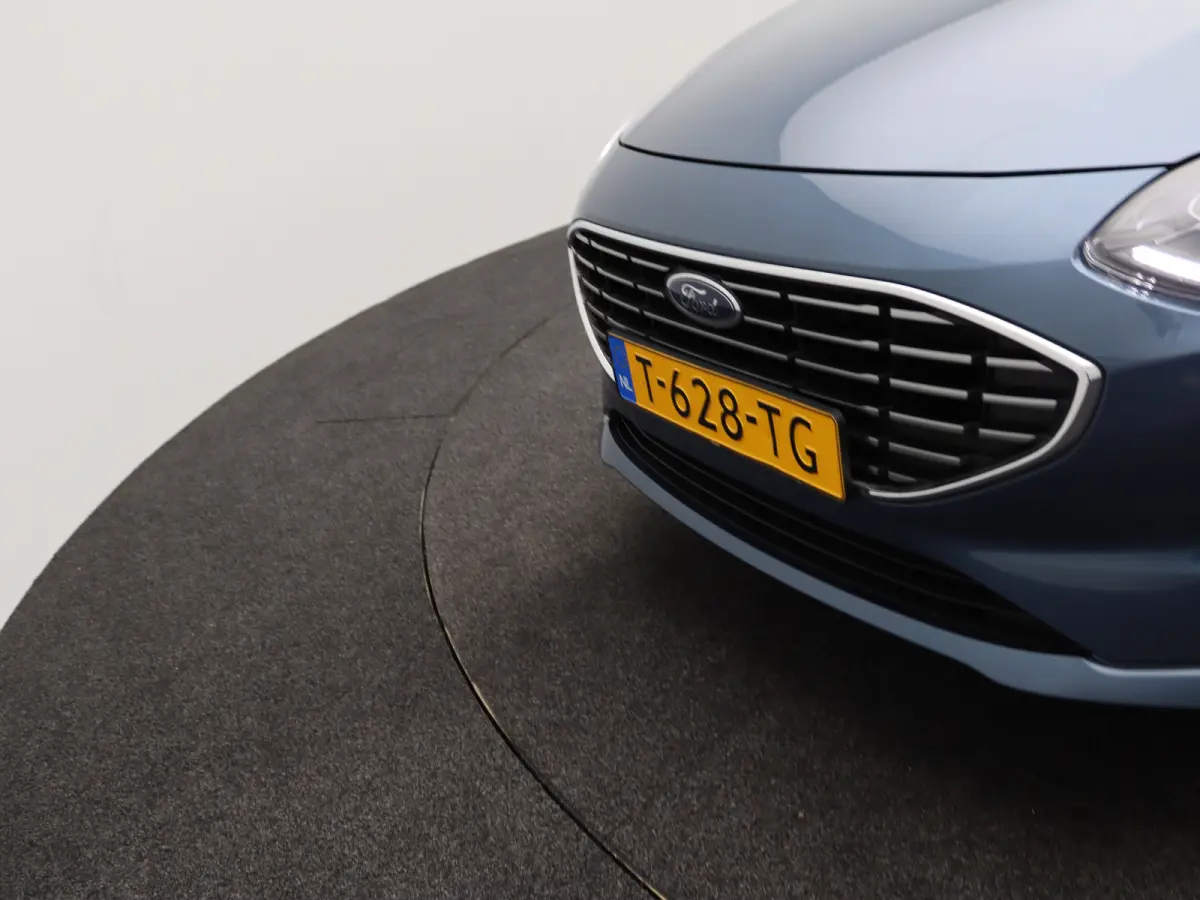 1.0 EcoBoost Hybrid Titanium | Airco (automatisch) | Boordcomputer | Cruise control