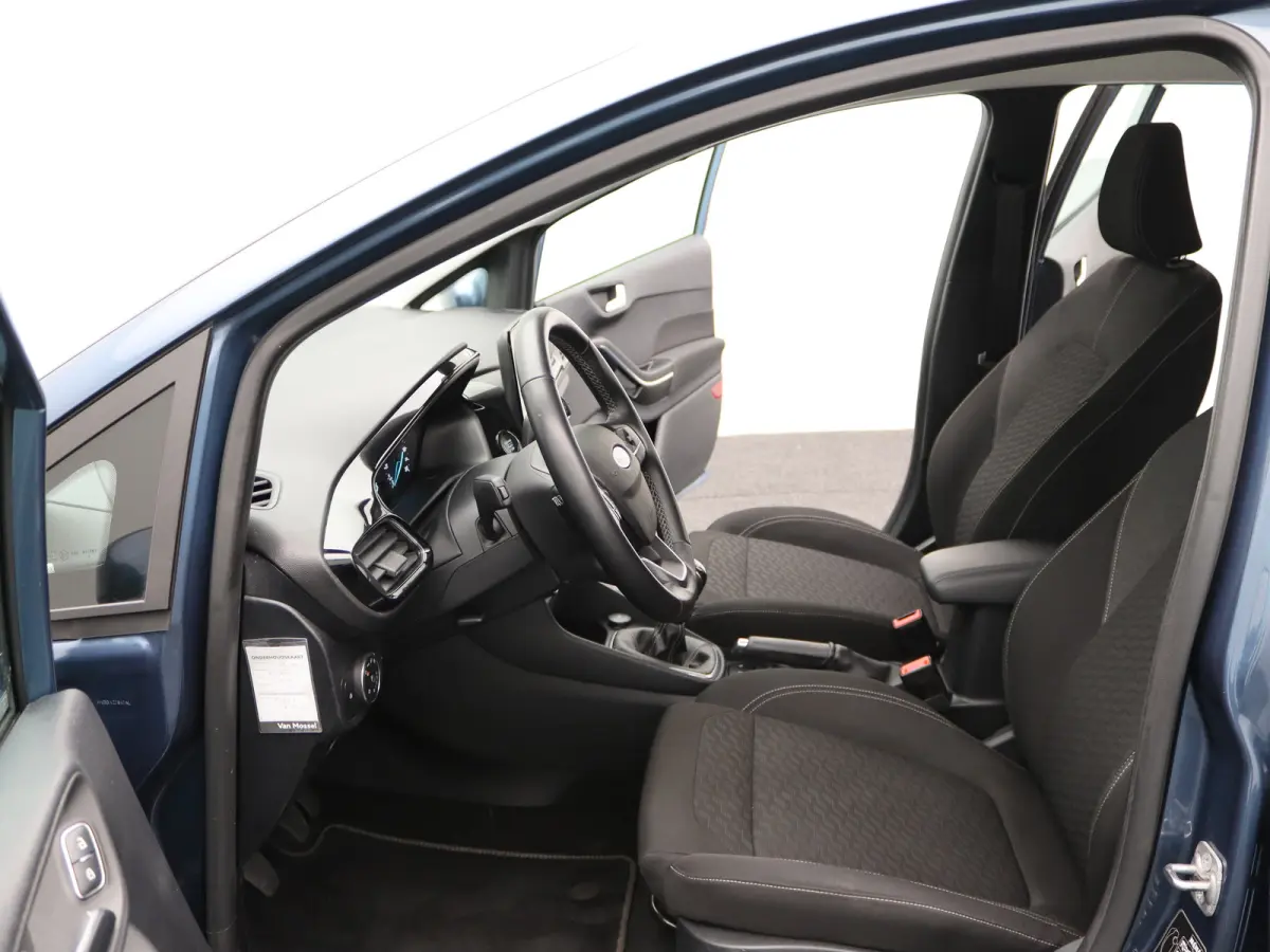 1.0 EcoBoost Hybrid Titanium | Airco (automatisch) | Boordcomputer | Cruise control