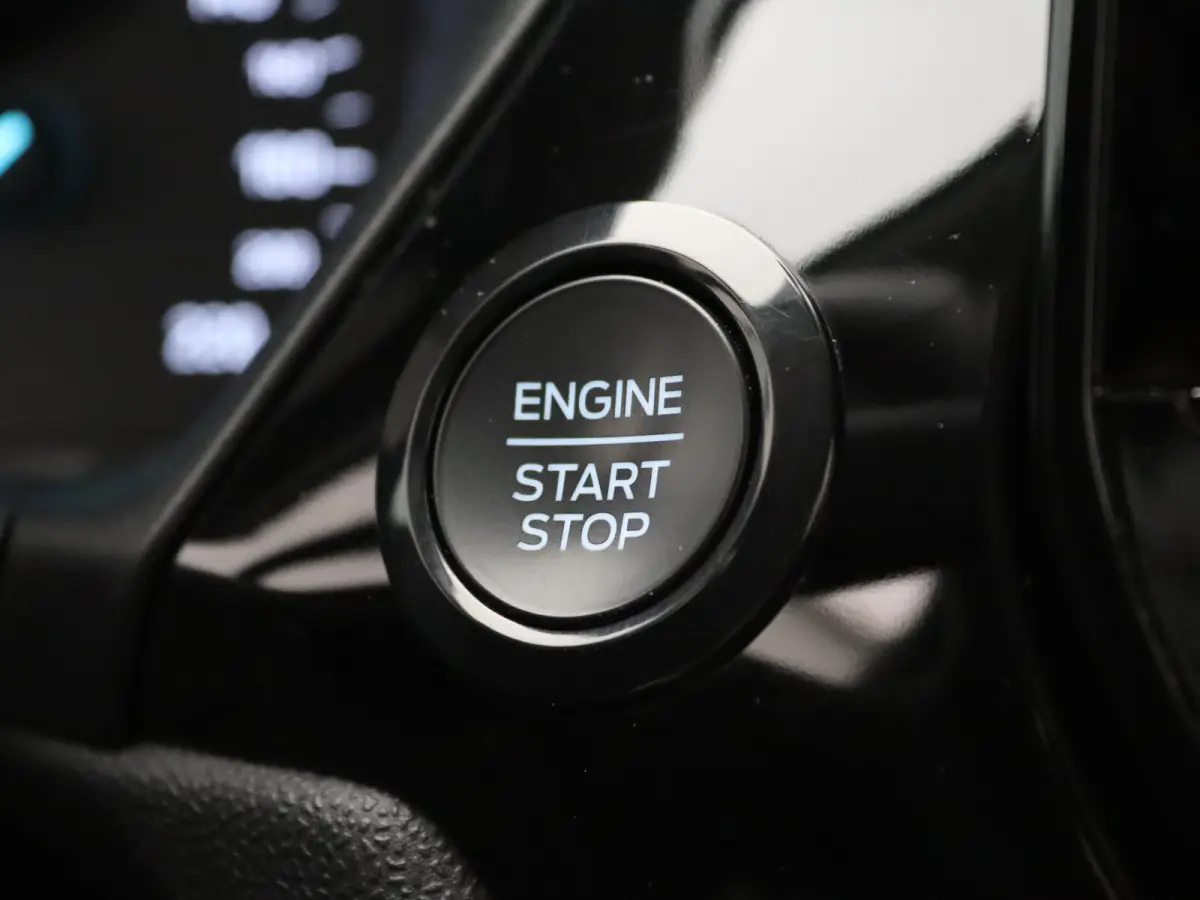 1.0 EcoBoost Hybrid Titanium | Airco (automatisch) | Boordcomputer | Cruise control