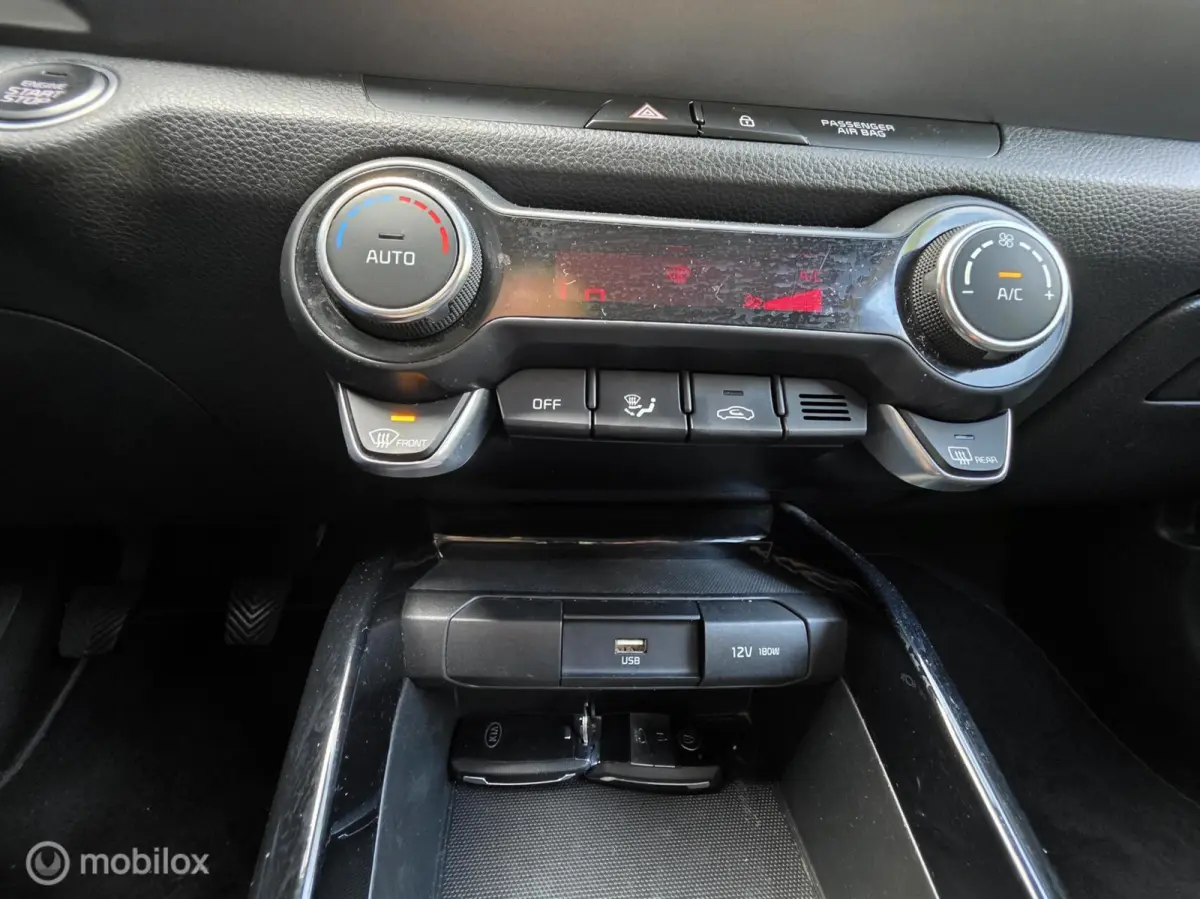1.0 T-GDi MHEV 2021, DynamicPlusLine, carplay,