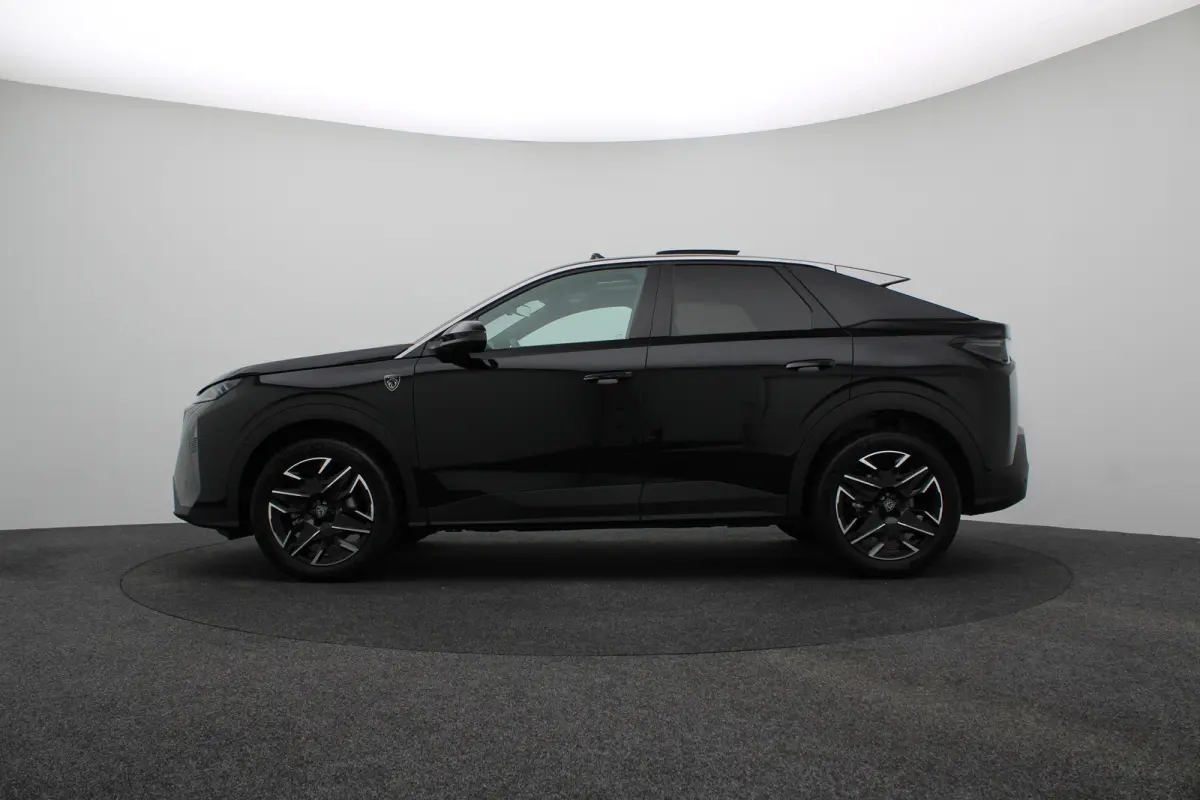 € 4000,- Voorraad Voordeel | 1.2 Hybrid 145 GT | Achteruitrijcamera | Elektrisch glazen panorama-dak | Elektrisch verstelb. bestuurdersstoel met geheugen