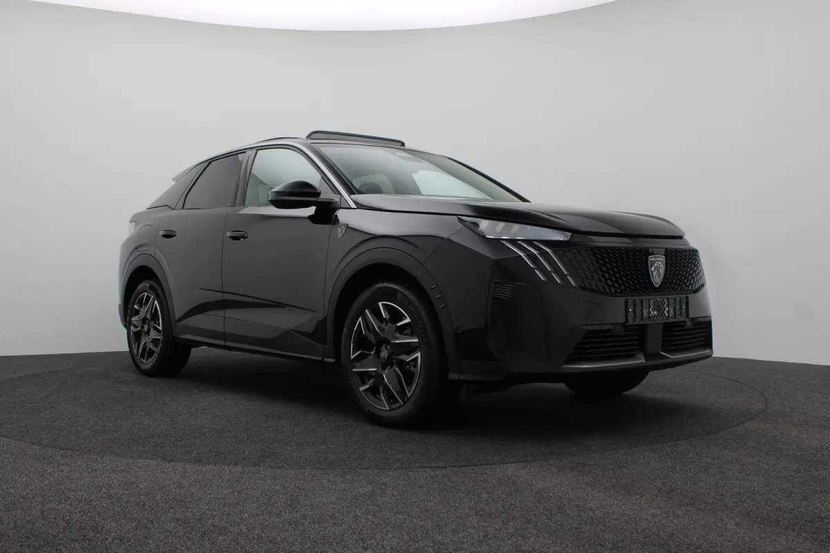 € 4000,- Voorraad Voordeel | 1.2 Hybrid 145 GT | Achteruitrijcamera | Elektrisch glazen panorama-dak | Elektrisch verstelb. bestuurdersstoel met geheugen