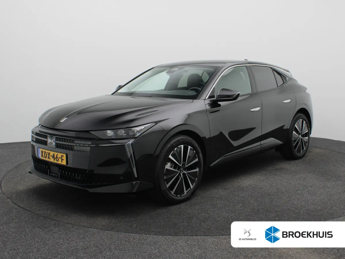 E-Tense Pallas Comfort Tech Pack 58.3 kWh 99% SOH | 8 Jaar Garantie | Carplay | Elektrisch Verstelbare Bestuurderstoel | 19" Lichtmetalen Velgen | 360* Graden Camera | Parkeersensoren Voor e