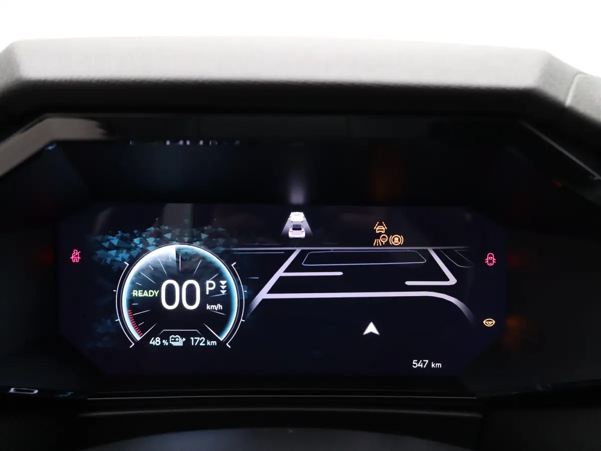 E-Tense Pallas Comfort Tech Pack 58.3 kWh 99% SOH | 8 Jaar Garantie | Carplay | Elektrisch Verstelbare Bestuurderstoel | 19" Lichtmetalen Velgen | 360* Graden Camera | Parkeersensoren Voor e