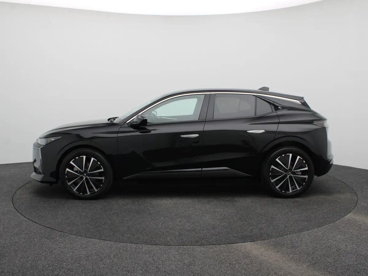 E-Tense Pallas Comfort Tech Pack 58.3 kWh 99% SOH | 8 Jaar Garantie | Carplay | Elektrisch Verstelbare Bestuurderstoel | 19" Lichtmetalen Velgen | 360* Graden Camera | Parkeersensoren Voor e
