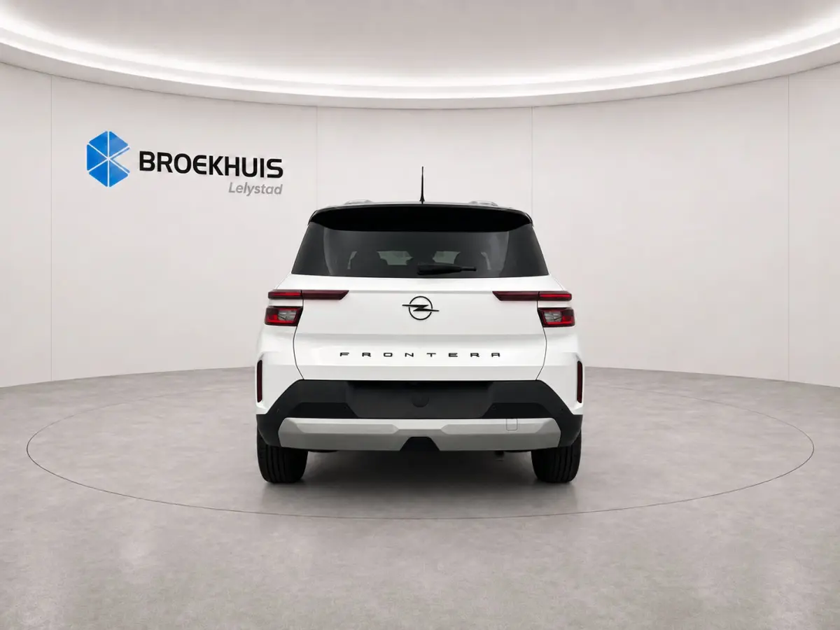 GS | 17" Lichtmetalen velgen in Zwart met 215/60 R17 banden | Achteruitrijcamera | Dode hoek waarschuwing