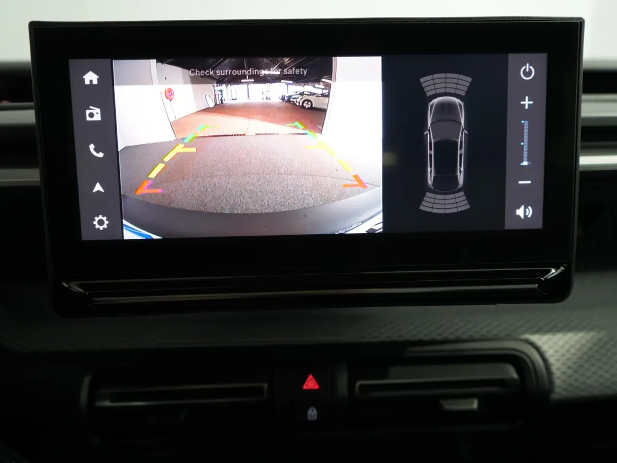 Max 113pk 44 kWh | Achterlampen met 3D LED-verlichting | Achteruitrijcamera | Boordlader 11kW - 3 fasen