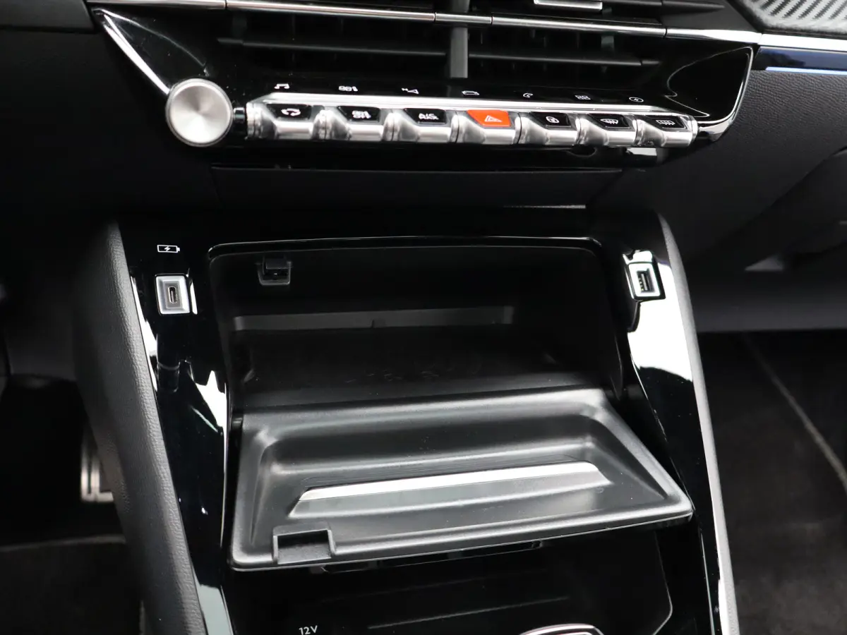 EV GT 350 50 kWh | 89% SOH | Panormadak | Camera | Parkeersensoren | Keyless | Dodehoekbewaking | Cruise Control | Naviagatie | Apple Carplay/Android Auto