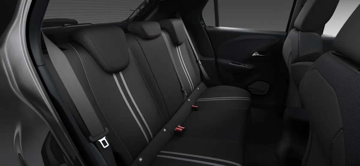YES | 16" Lichtmetalen velgen | Dode hoek waarschuwing | Draadloze Apple Carplay en Android Auto