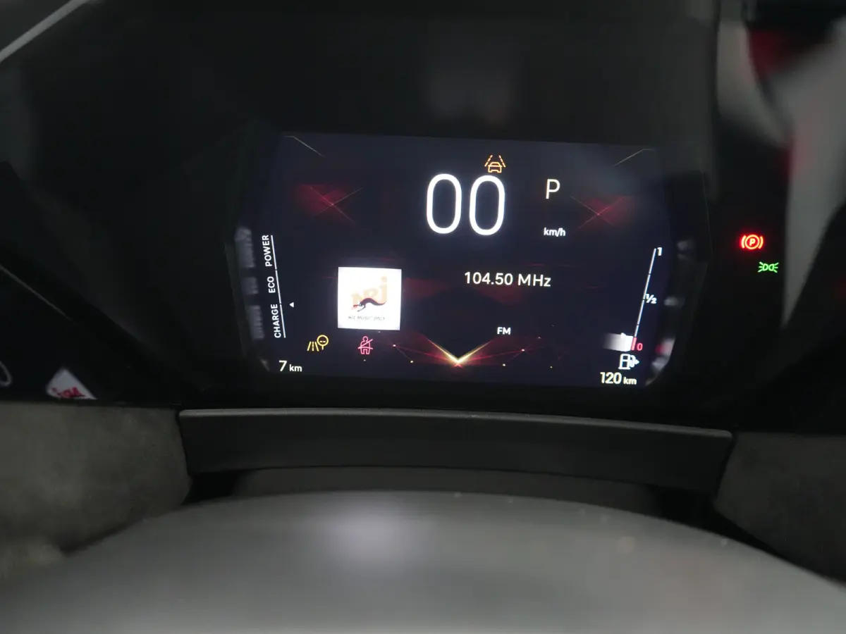 1.2 Hybrid 136 Edition France | 19" Lichtmetalen velgen LIMA | Adaptive Cruise Control met Stop&Go functie | Cruise control adaptief met Stop&Go en stuurhulp