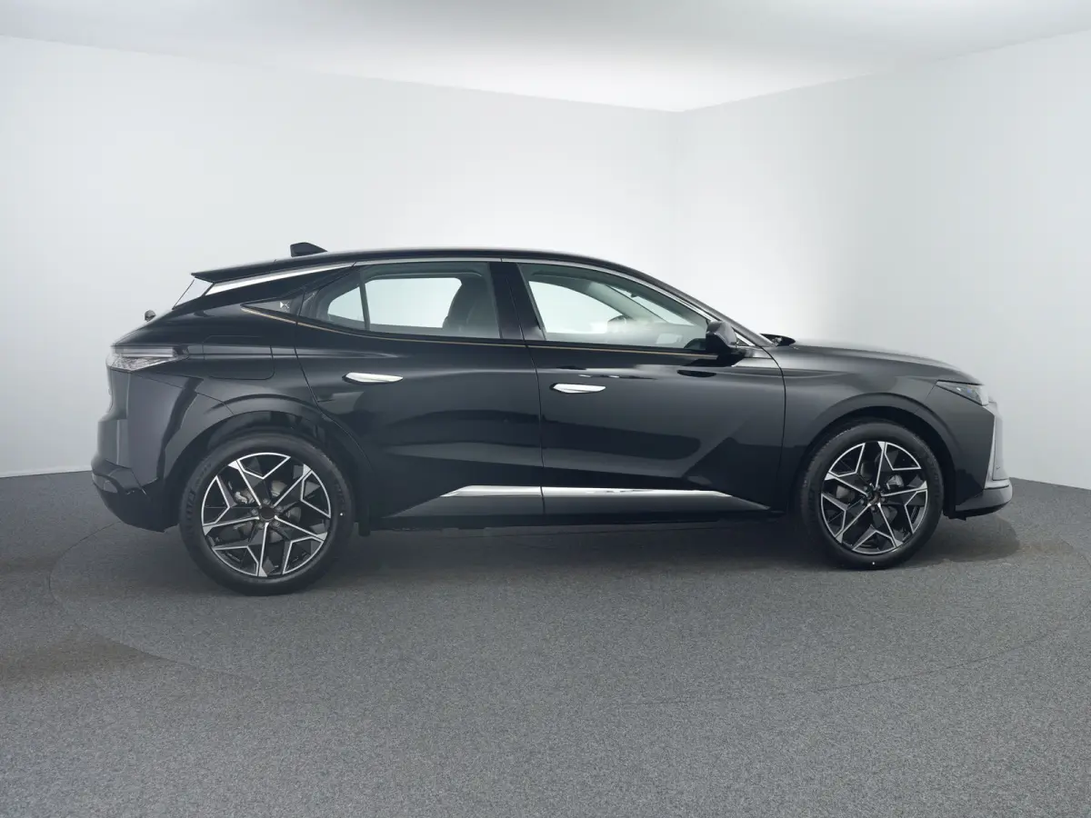 1.2 Hybrid 136 Edition France | 19" Lichtmetalen velgen LIMA | Adaptive Cruise Control met Stop&Go functie | Cruise control adaptief met Stop&Go en stuurhulp