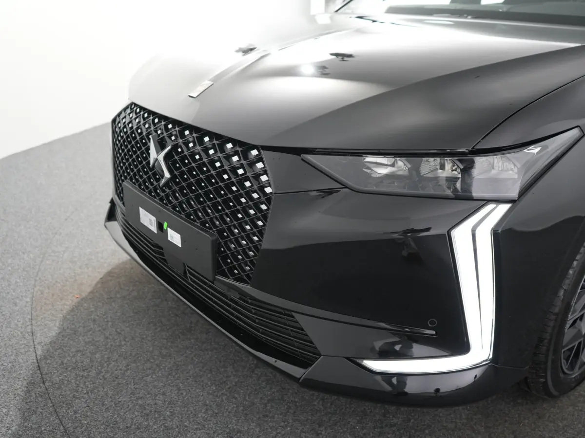 1.2 Hybrid 136 Edition France | 19" Lichtmetalen velgen LIMA | Adaptive Cruise Control met Stop&Go functie | Cruise control adaptief met Stop&Go en stuurhulp