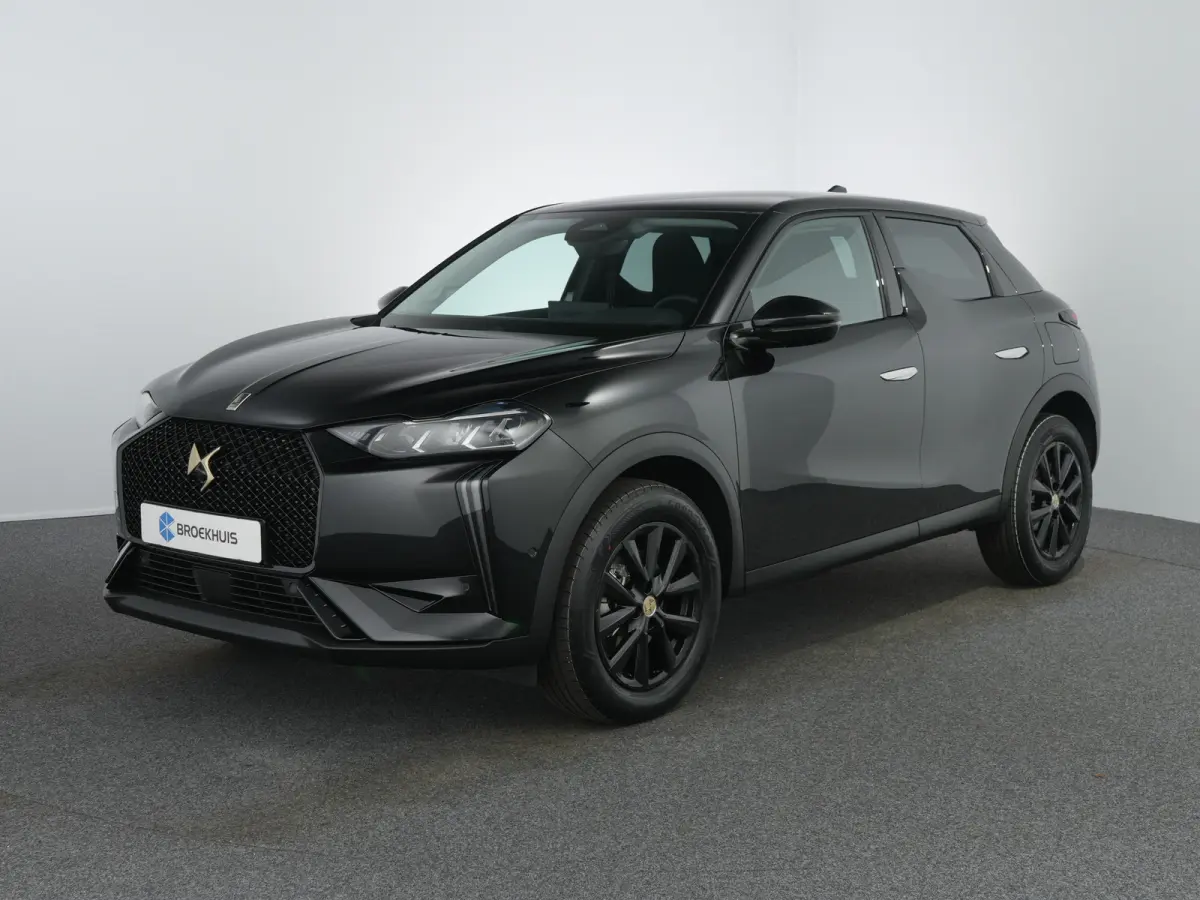 Performance Line | 17" lichtmetalen velgen DUBLIN | DS Iris Navigatie System | Draadloze Apple CarPlay™, Android Auto®