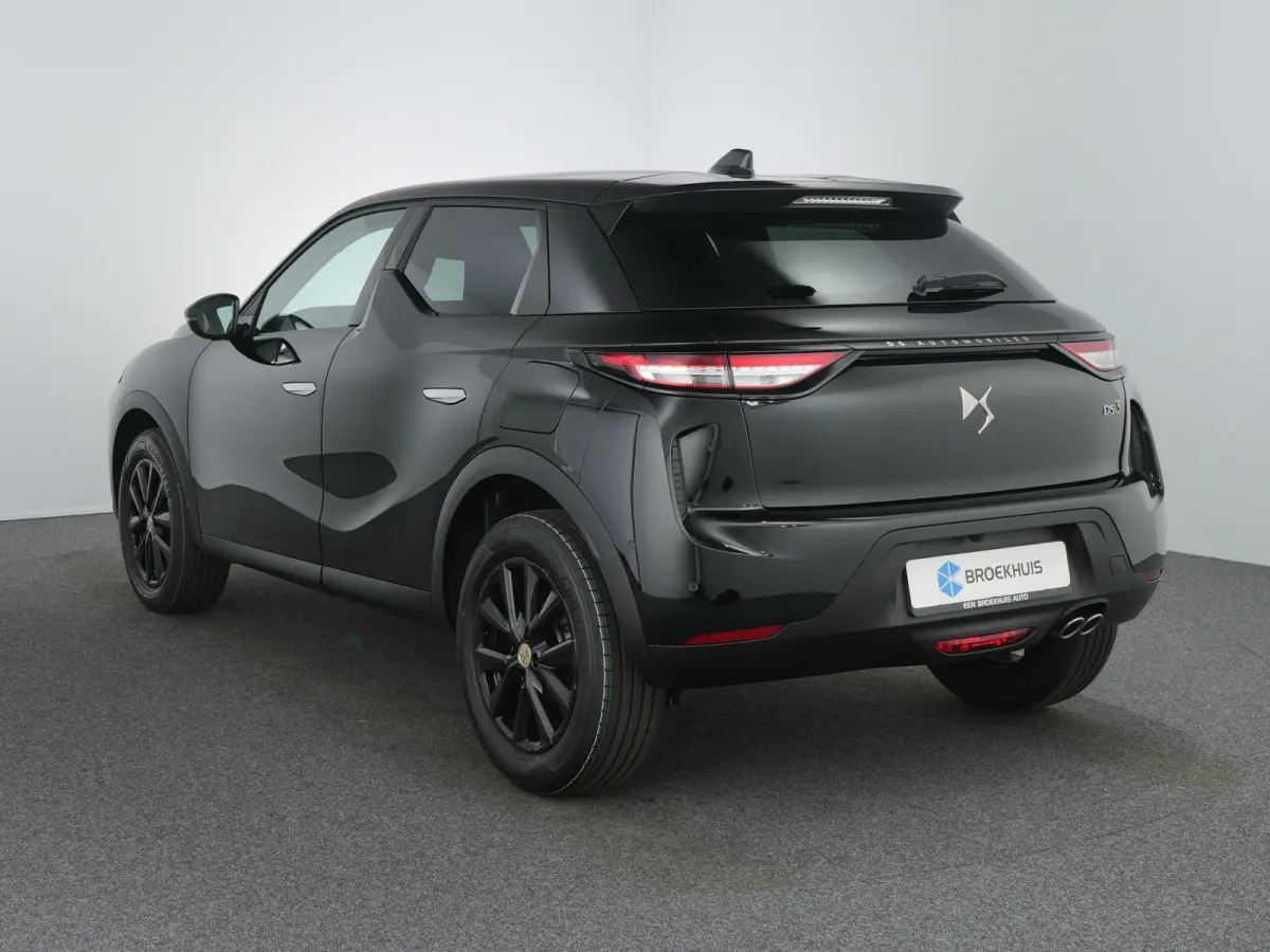 Performance Line | 17" lichtmetalen velgen DUBLIN | DS Iris Navigatie System | Draadloze Apple CarPlay™, Android Auto®