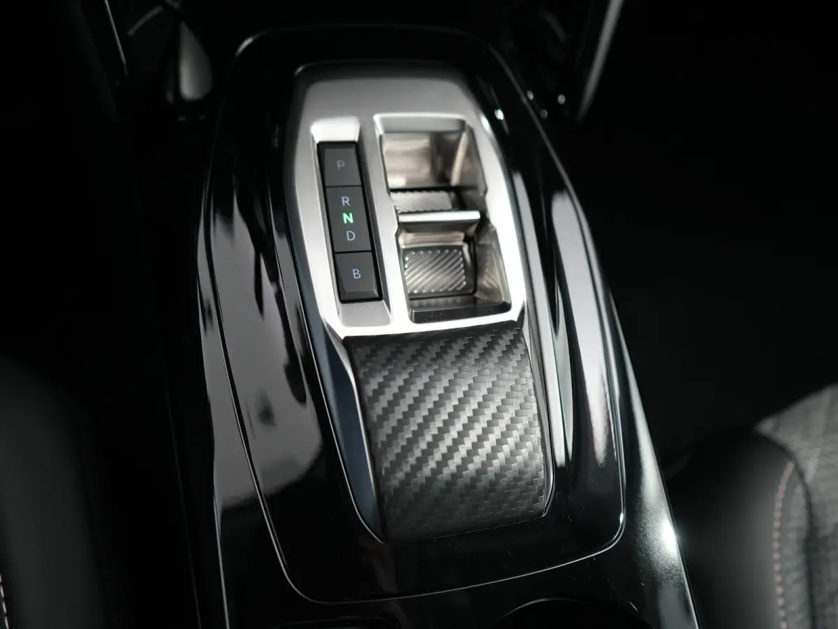 EV Allure Avantage 51 kWh | 11 kW lader | Apple Carplay/Android Auto|telefoonintegratie premium | Camera voor