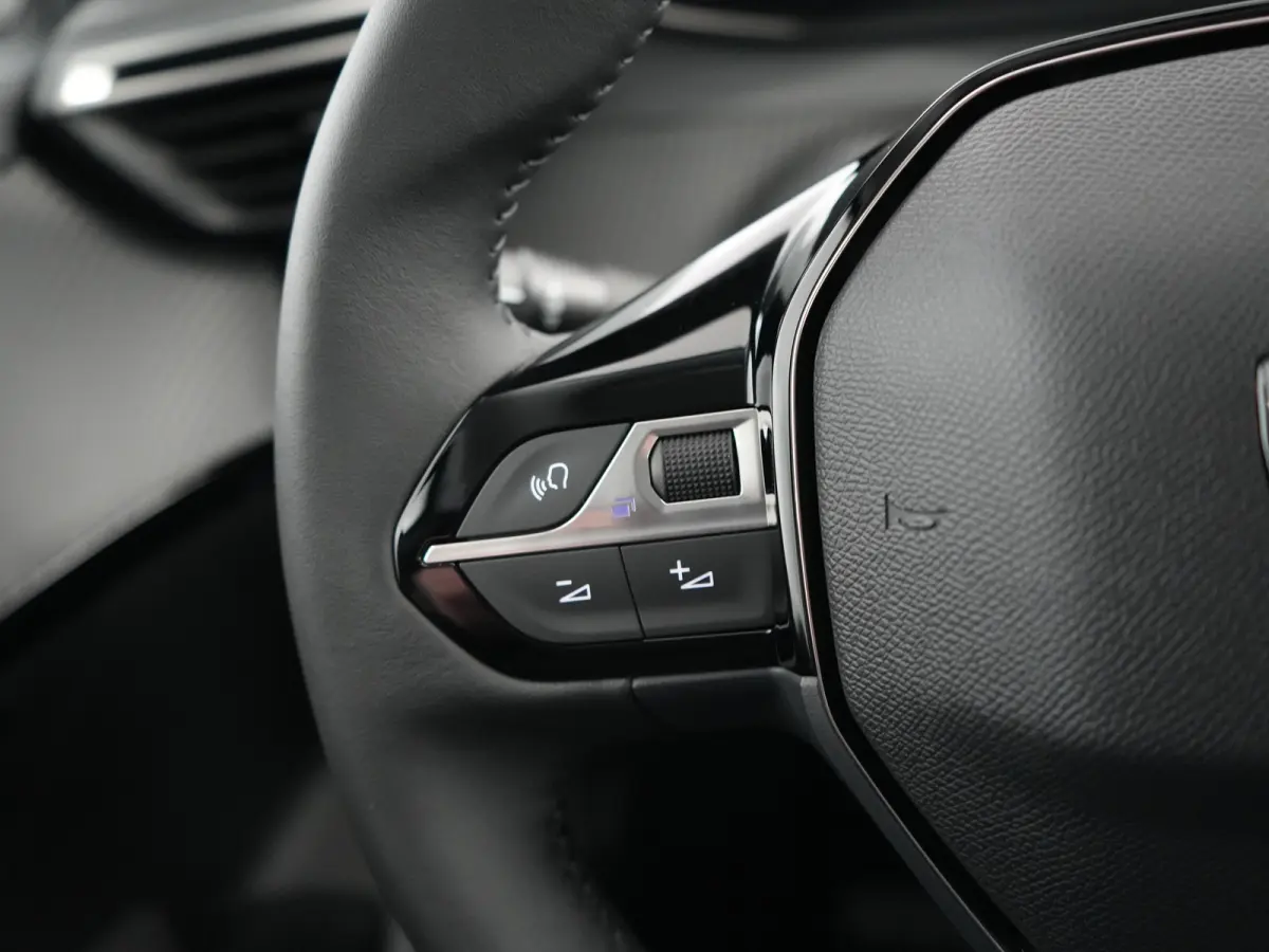 EV Allure Avantage 51 kWh | 11 kW lader | Apple Carplay/Android Auto|telefoonintegratie premium | Camera voor