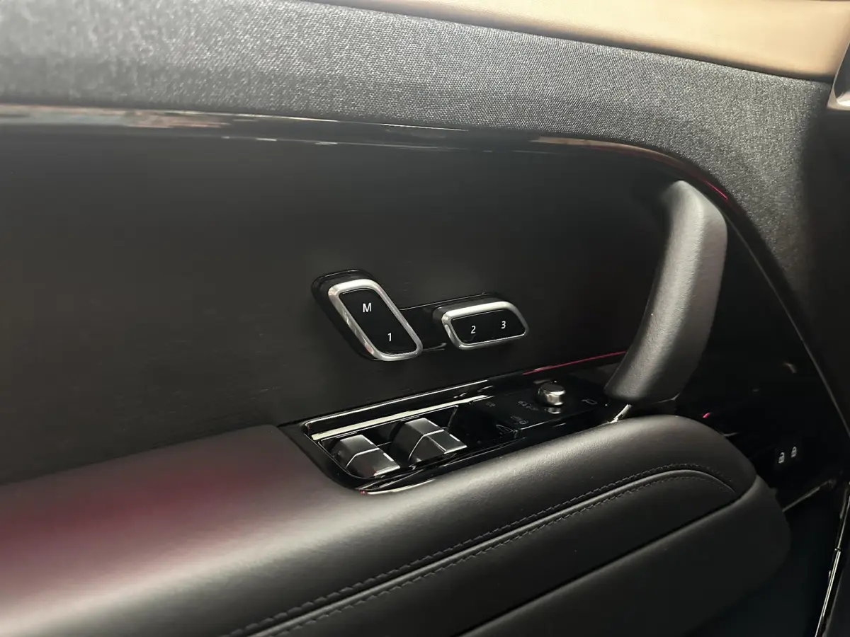 3.0 P510e Autobiography