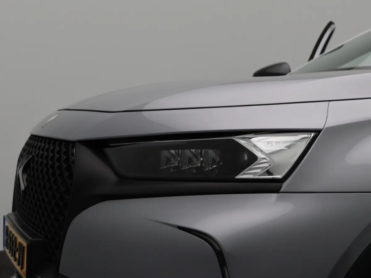 E-Tense Performance Line+ | Achterbank in delen neerklapbaar | Achteruitrijcamera | Alarm klasse 1(startblokkering)