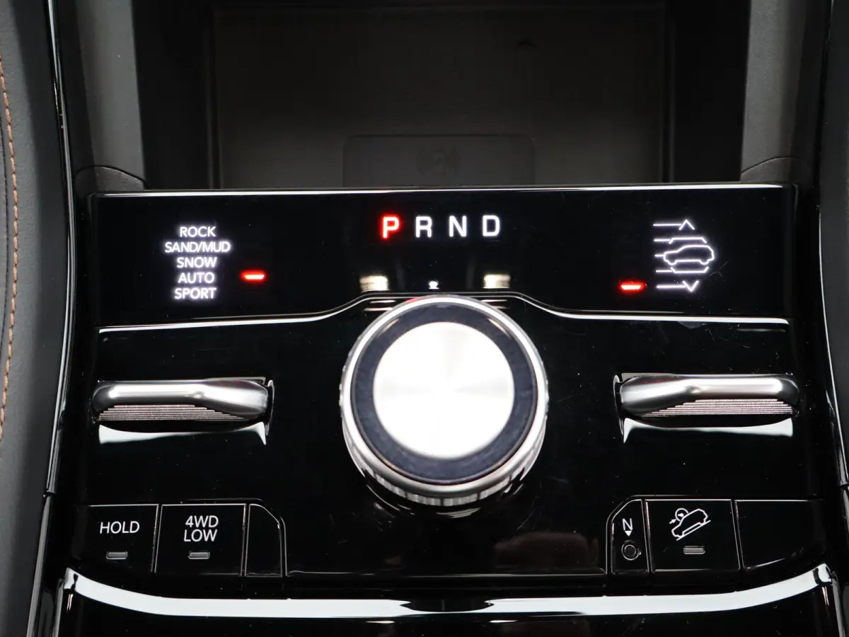 2.0 Summit Reserve 4xe | SOH 92% | Luchtvering | McIntosh | Pano dak | 21"LMV | Stoelverw. en verkoeling V+A | Memory | Elek. stoelen | HUD | Passagier display | Carplay |