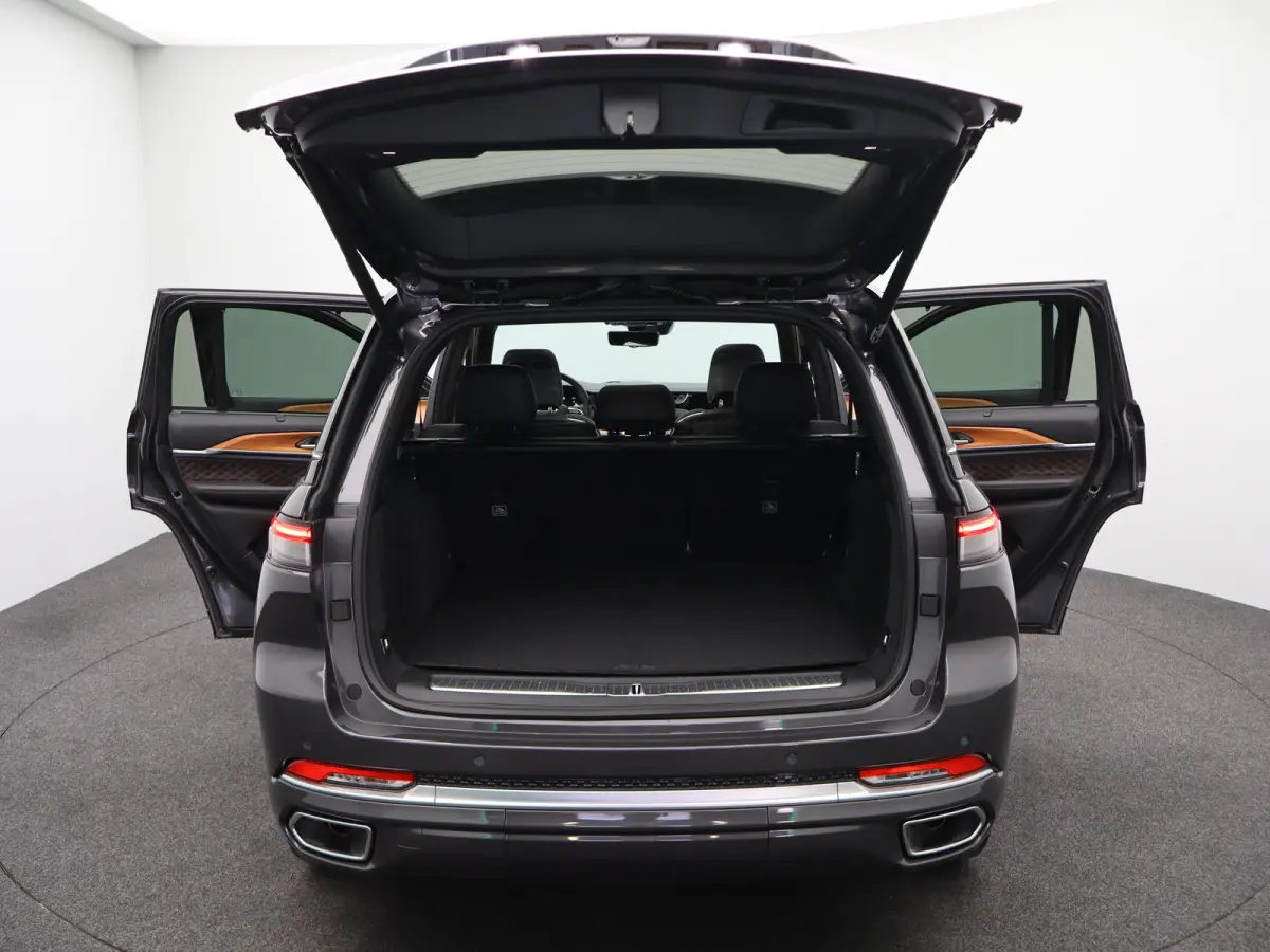 2.0 Summit Reserve 4xe | SOH 92% | Luchtvering | McIntosh | Pano dak | 21"LMV | Stoelverw. en verkoeling V+A | Memory | Elek. stoelen | HUD | Passagier display | Carplay |