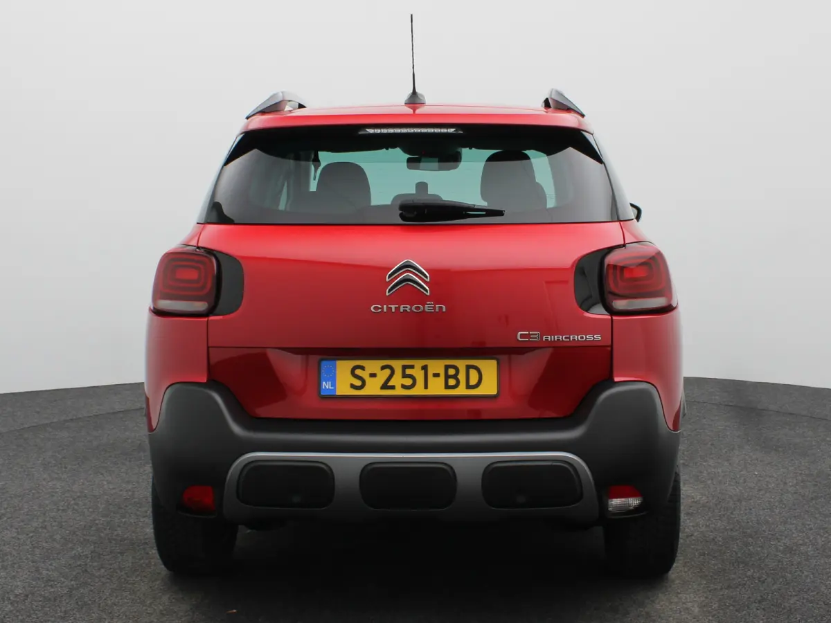 1.2 PureTech Live Navigatie | Airco | Cruise Control | LED verlichting | Parkeersenoren