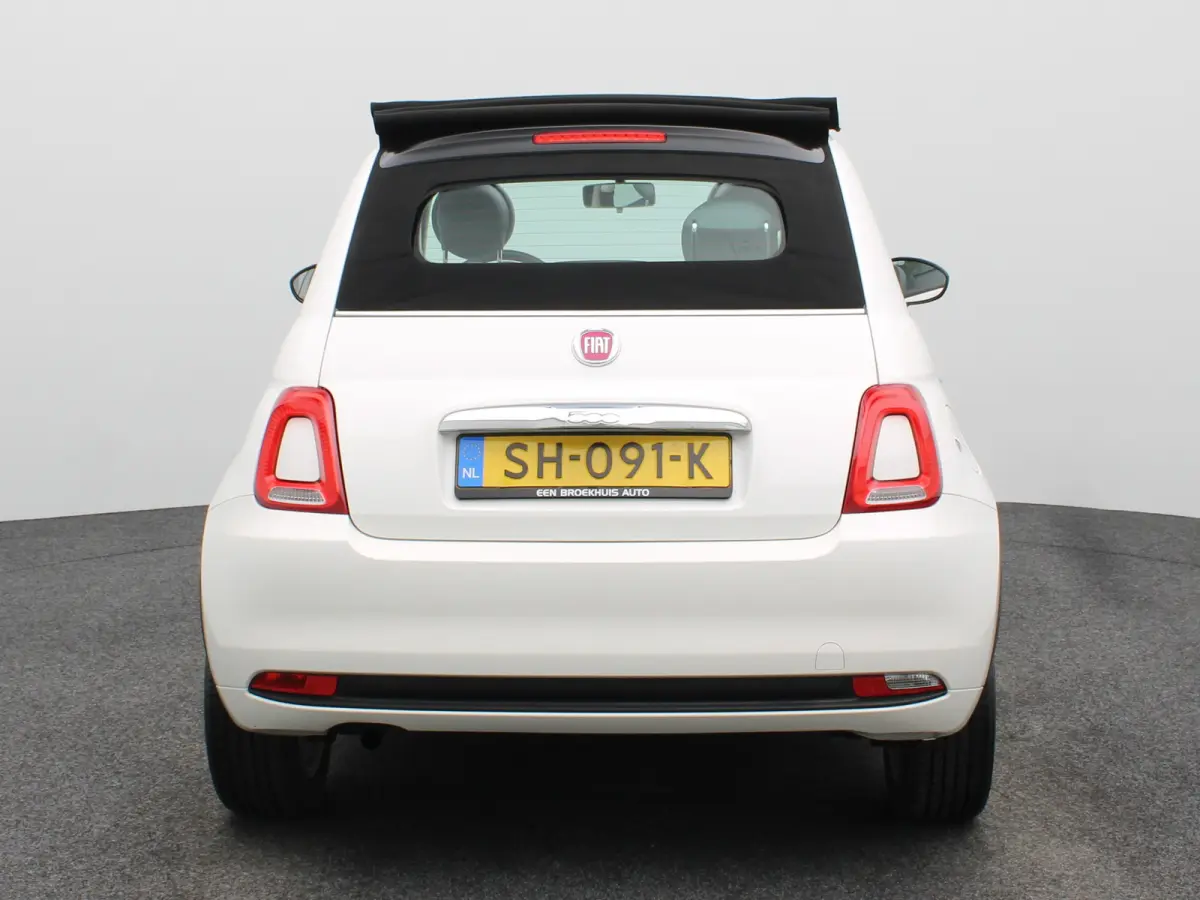 0.9 TwinAir Turbo Mirror Schuifdak | Airco | Navigatie | 15" Lichtmetalen Velgen | Bluetooth Telefoon Verbinding