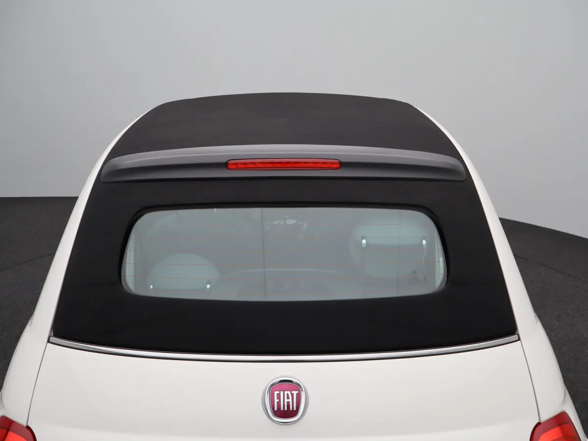 0.9 TwinAir Turbo Mirror Schuifdak | Airco | Navigatie | 15" Lichtmetalen Velgen | Bluetooth Telefoon Verbinding