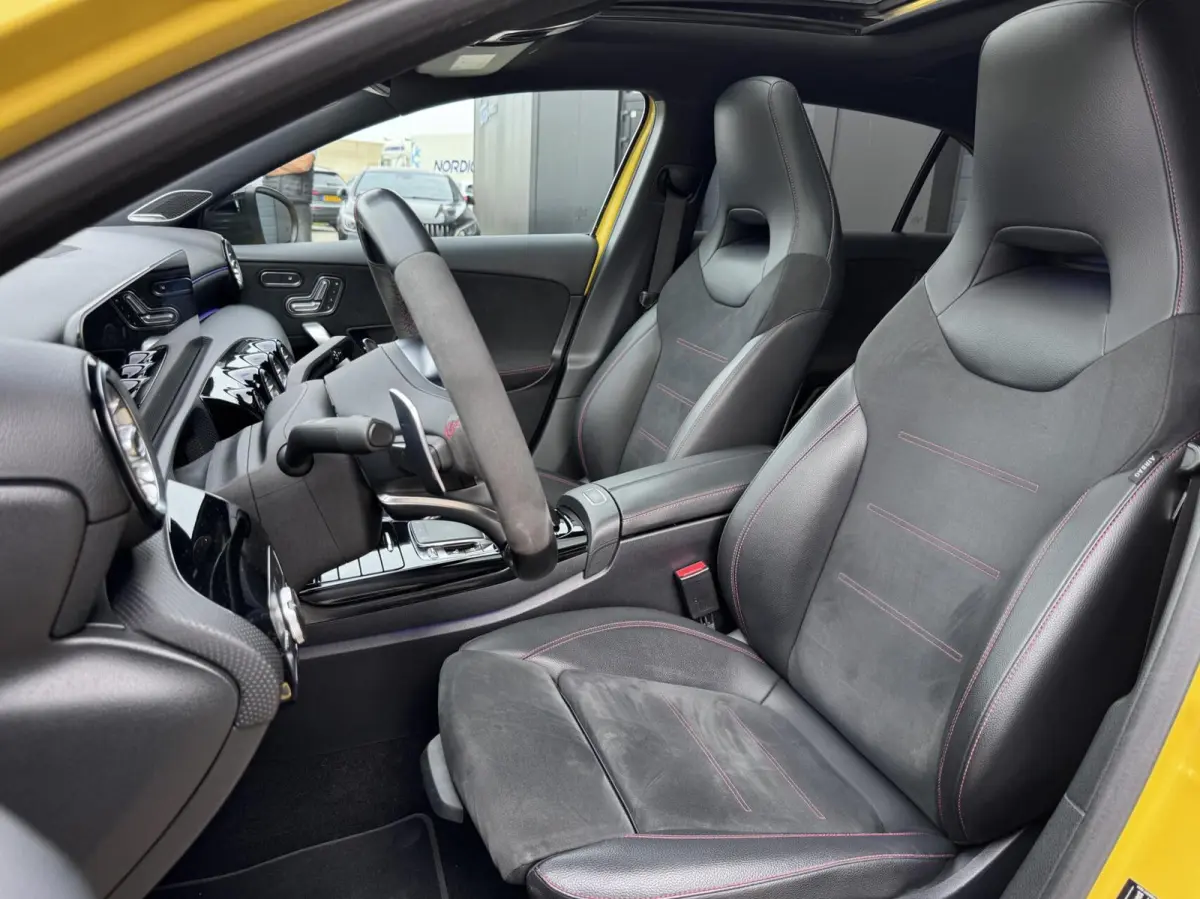 AMG 35 4MATIC Edition 1