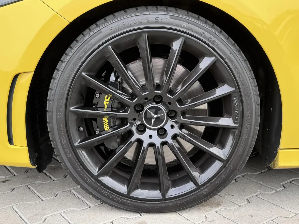 AMG 35 4MATIC Edition 1