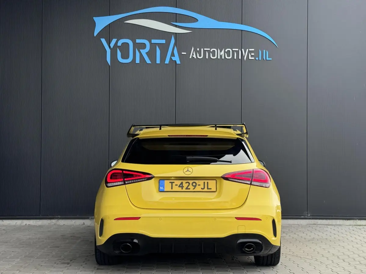 AMG 35 4MATIC Edition 1