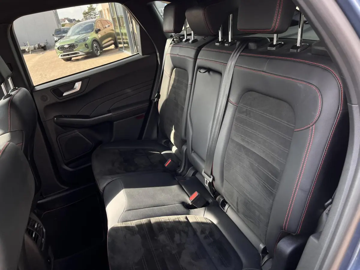 2.5 PHEV ST-Line X 225PK Adaptieve Cruise Stoel/Voorruitverwarming Camera B&O Navi Carplay Blind-Spot Full-LED Parkeersensoren Climate Privacy Glass *1500KG Trekgewicht*