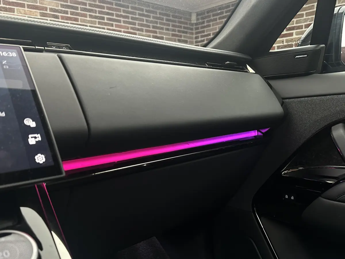 3.0 P510e Autobiography PHEV Panorama headup Carbon