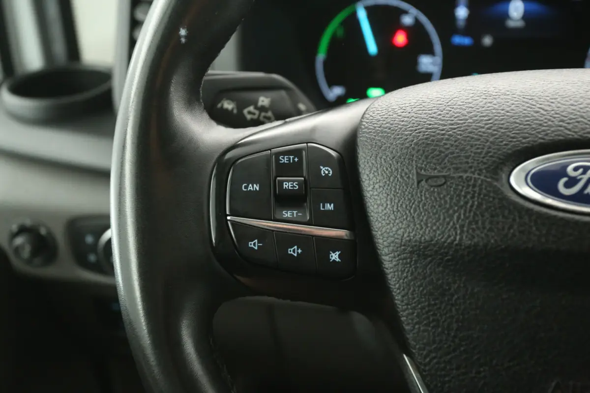 L3H2 68 kWh 184PK | Snelladen | SOH 94% | Clima | 360° Camera | 3 Zits | Cruise | Carplay |