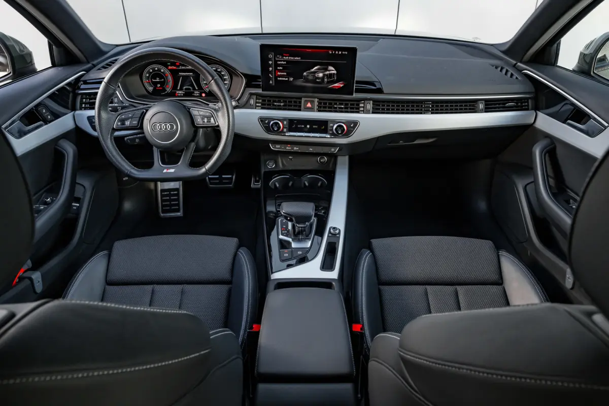 35 TFSI S edition Competition 150PK | Camera Achter | Stoelverw. voor | Parkeer hulp Plus | Apple Carplay/Android Auto