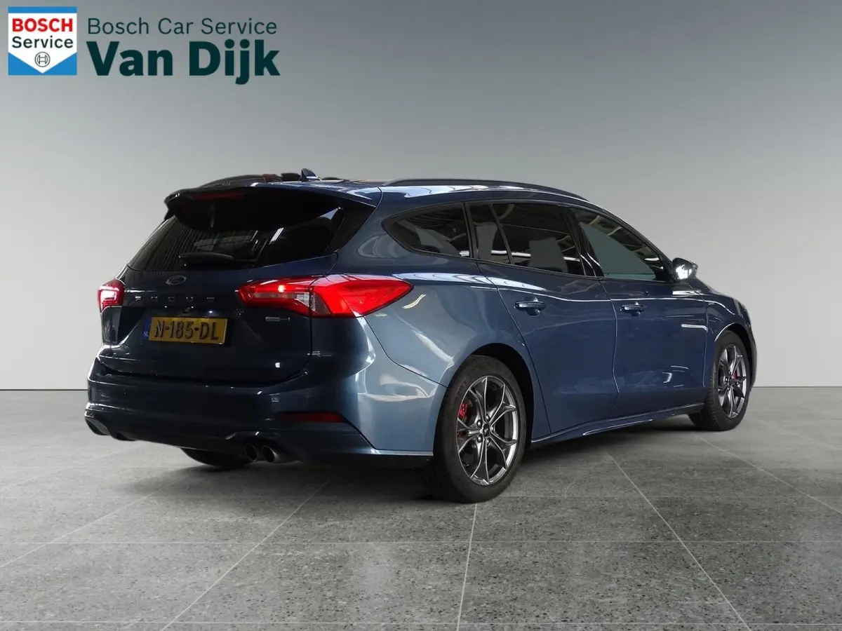 1.0 EcoBoost Hybrid ST Line X Business