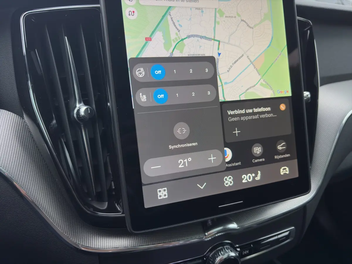 Plus Black Edition Recharge Plug-In Hybrid AWD | Head Up Display | Harman Kardon | Panoramadak | 360 Camera | Stoel + Stuur Verwarming |