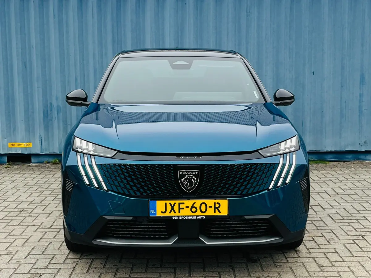 1.2 Hybrid 145 GT Adaptieve Cruise | Camera | Elec.Klep | Carplay | Leder/Stof | Clima | LMV | | Achterbank in delen neerklapbaar | Achteruitrijcamera | Apple Carplay/Android Auto|telefoonin