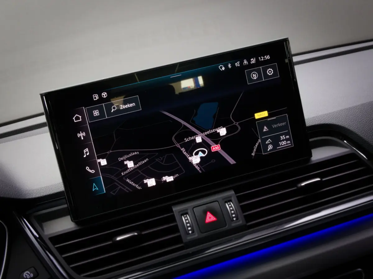55 TFSI e S-Line Edition Competition (LUCHTVERING, PANORAMADAK, SFEERVERLICHTING, BANG&OLUFSEN, CAMERA, APPLE CARPLAY)
