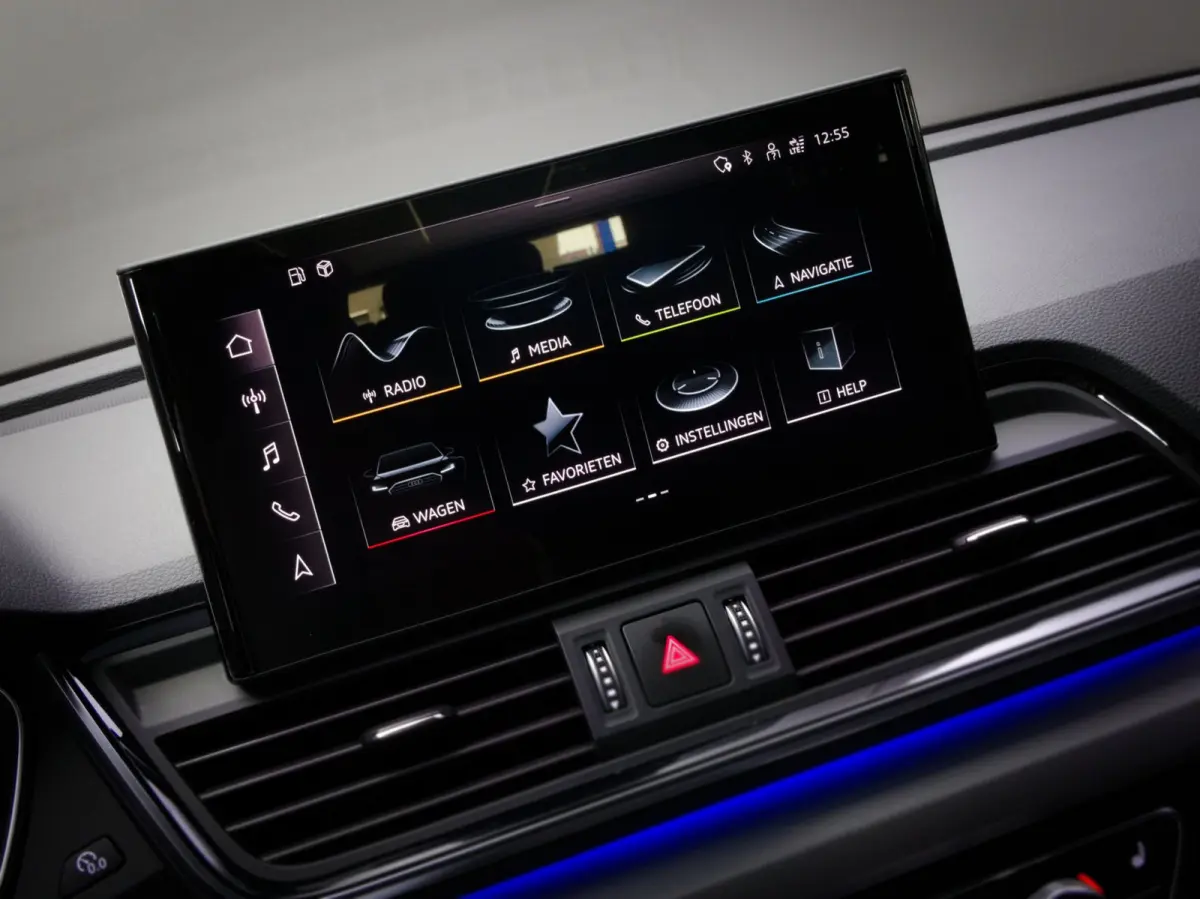 55 TFSI e S-Line Edition Competition (LUCHTVERING, PANORAMADAK, SFEERVERLICHTING, BANG&OLUFSEN, CAMERA, APPLE CARPLAY)