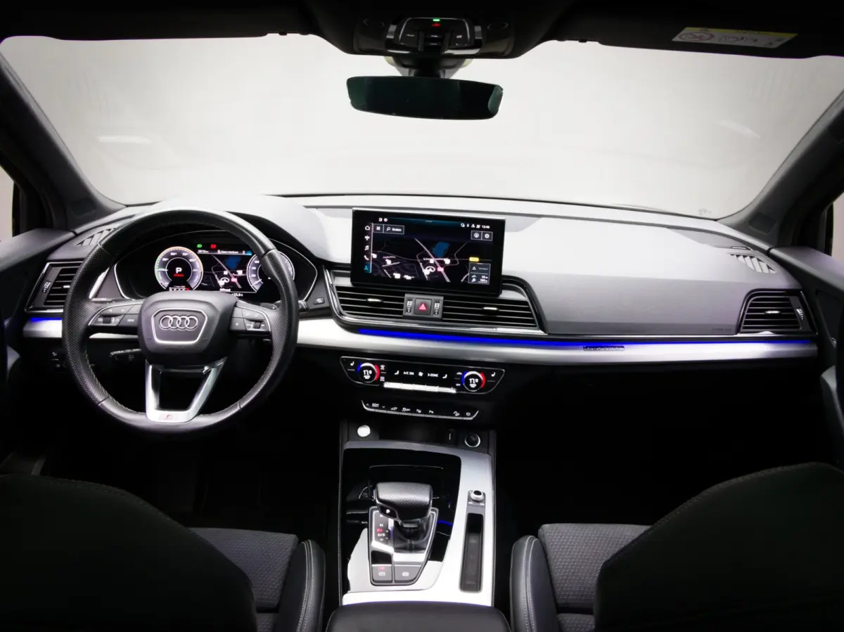 55 TFSI e S-Line Edition Competition (LUCHTVERING, PANORAMADAK, SFEERVERLICHTING, BANG&OLUFSEN, CAMERA, APPLE CARPLAY)