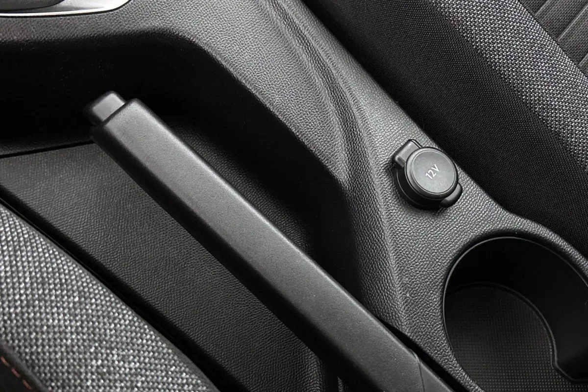 1.2 PureTech Active Trekhaak Navigatie Airco Apple CarPlay