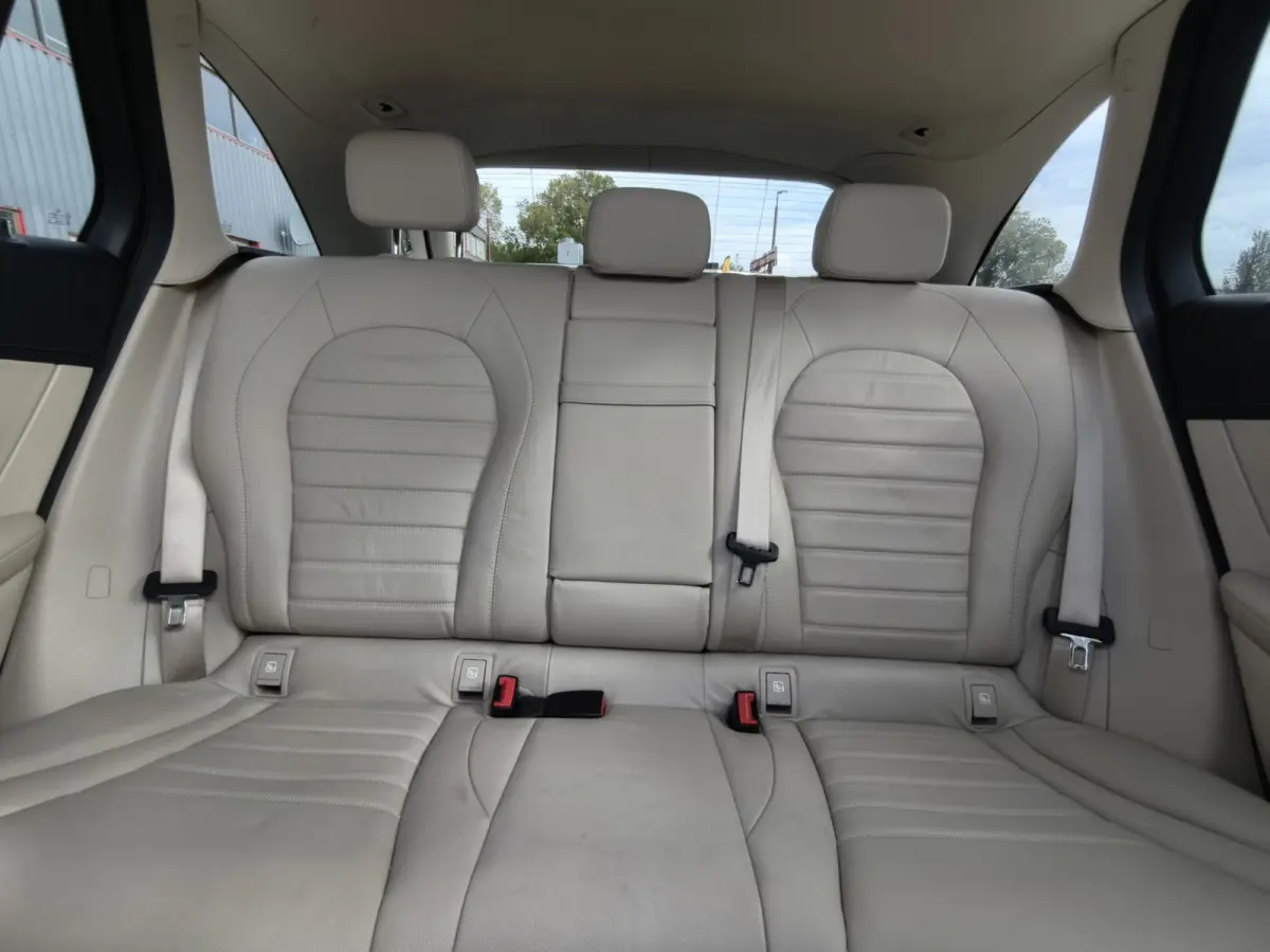350e 4MATIC Premium Plus